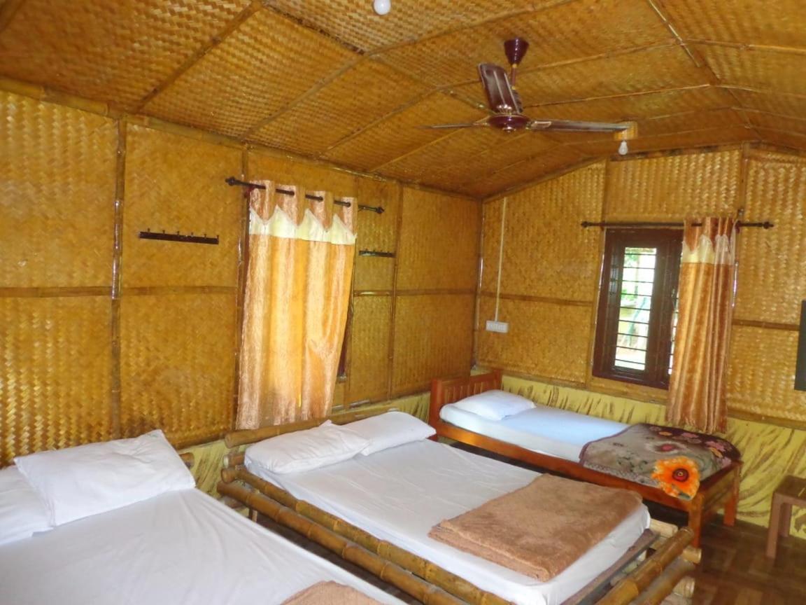 Mist Valley Hotell Masinagudi Rom bilde